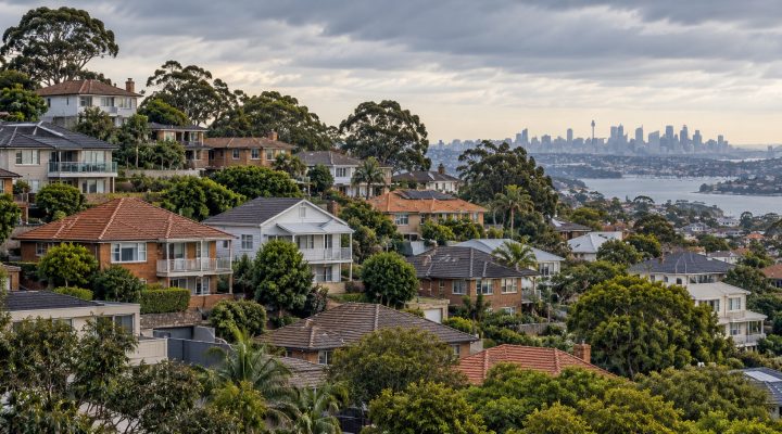 australian-housing-downturn-rates-rise